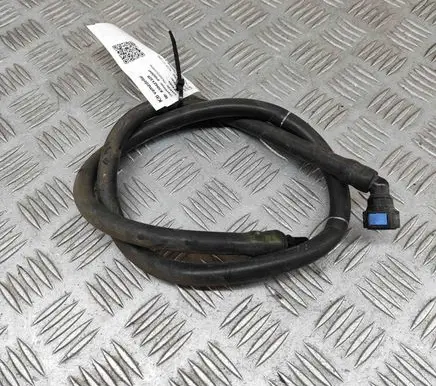Audi Q7 4M Headlight washer hose/pipe 4M0955667