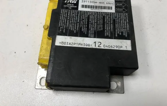 Volkswagen PASSAT B6 Airbag control unit/module 3C0909605J