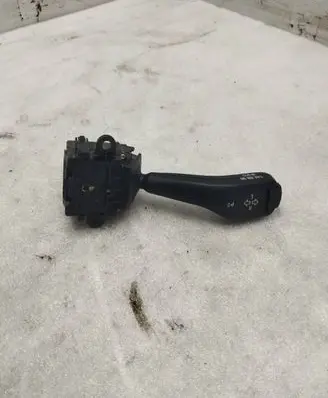 BMW 3 E46 Indicator stalk 8363668 01104010
