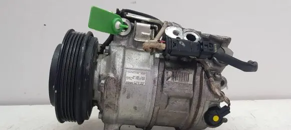 Mercedes-Benz A W176 Air conditioning (A/C) compressor (pump) 447280-7423