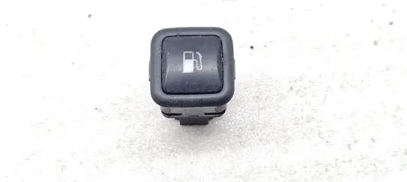 Volkswagen PASSAT B5 Fuel tank opening switch 3B0959833A