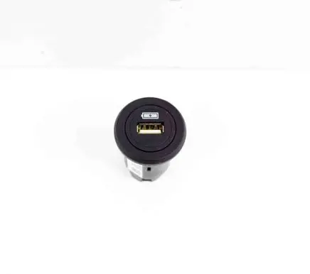 Jaguar I-Pace USB socket connector J9D319010AB