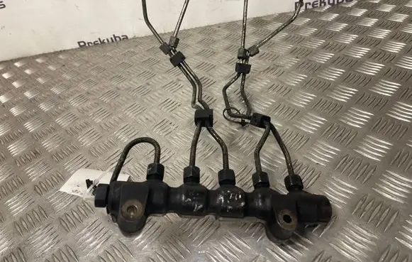 Ford Focus C-MAX Fuel main line pipe 9654592680