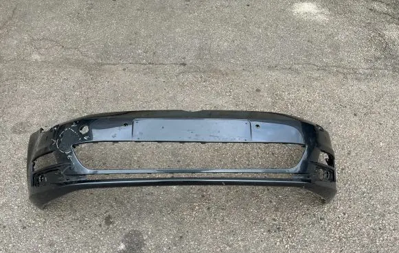 Volkswagen Golf VII Front bumper 5G0807221