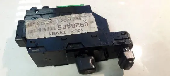 Volvo V70 Electric window control switch 30658147