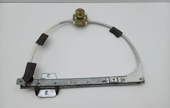 Skoda Felicia I Rear door manual window regulator 6U0839402