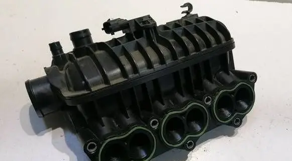 Ford C-MAX II Intake manifold 1047092S01