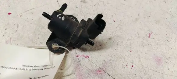 Peugeot 208 Turbo solenoid valve 9688124580