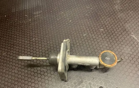 Hyundai Santa Fe Clutch slave cylinder 41605-2P100