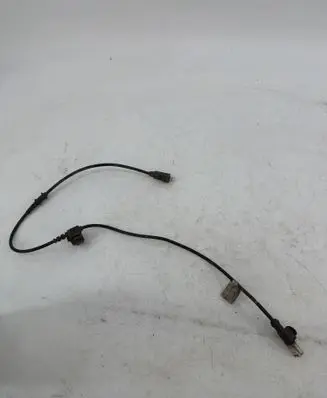 Mercedes-Benz Sprinter W907 W910 ABS wheel speed sensor A9075402005