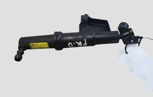 Volvo S40 Headlight washer spray nozzle 1307030347 1300390119 30661085002