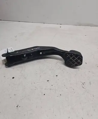 Volkswagen Golf IV Brake pedal 1J0721173C