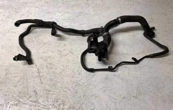 Volkswagen PASSAT B7 Thermostat 03L121131AA