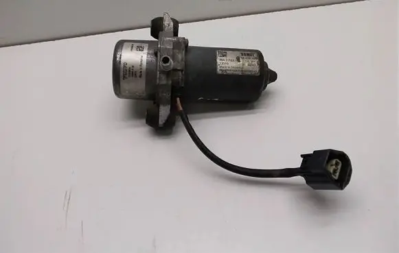 Volvo S60 Vacuum pump 31329920 103490126