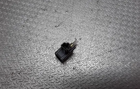 Clutch pedal sensor