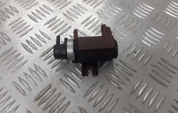 Ford C-MAX I Valve vacuum 