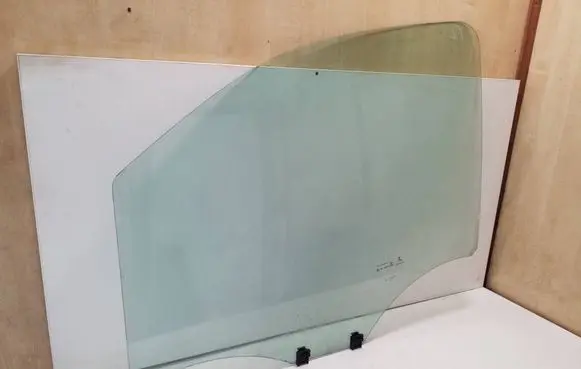 Peugeot Expert Front door window glass four-door 
