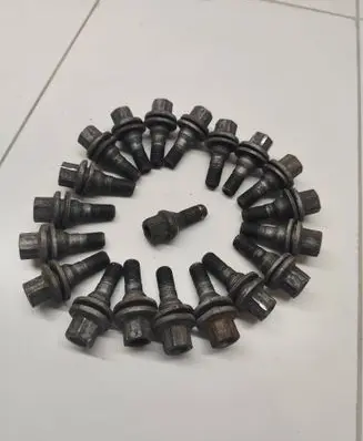 Peugeot 308 Nuts/bolts 