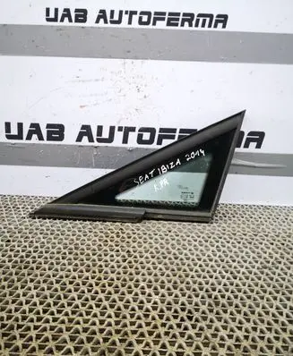 Seat Ibiza IV (6J,6P) Front triangle window/glass 6J0845411C 43R001564 DOT459M532AS2