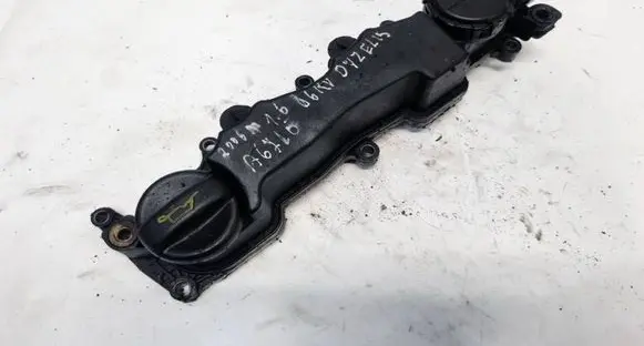 KIA Ceed Rocker cam cover 9651815680