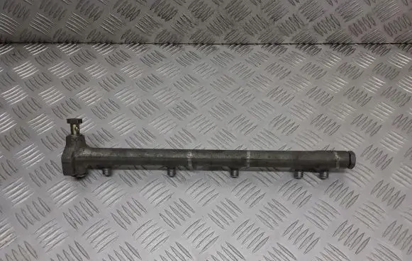 Mercedes-Benz A W168 Fuel main line pipe A6680700095