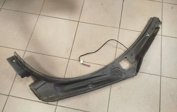 Mercedes-Benz GL X164 Other trunk/boot trim element a1646900327
