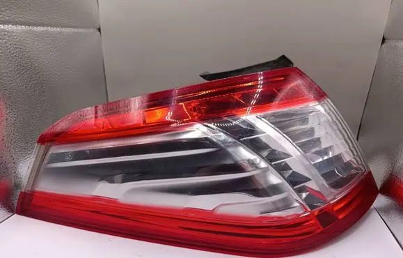 Peugeot 508 Rear/tail lights 9686779580