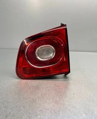Volkswagen Tiguan Tailgate rear/tail lights 5N0945094B