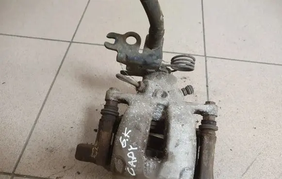 Volkswagen Caddy Rear brake caliper