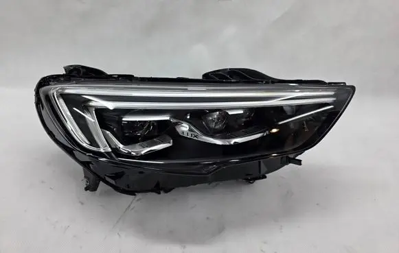 Opel Insignia B Headlight/headlamp SPEED39102889 39102889