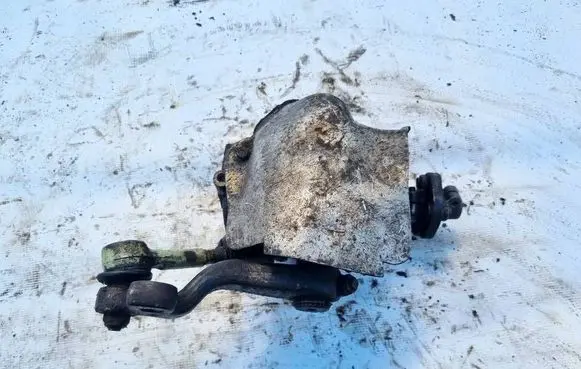 Mercedes-Benz E W124 Steering rack 1244610505