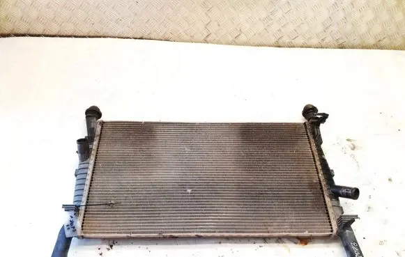 Coolant radiator