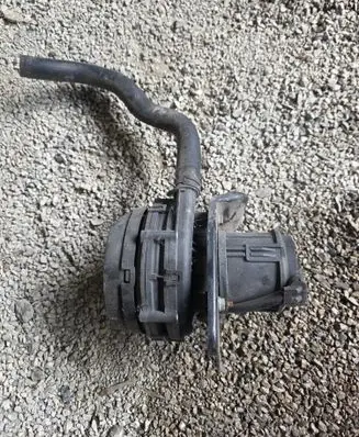 Opel Vectra B Secondary air pump 90530018