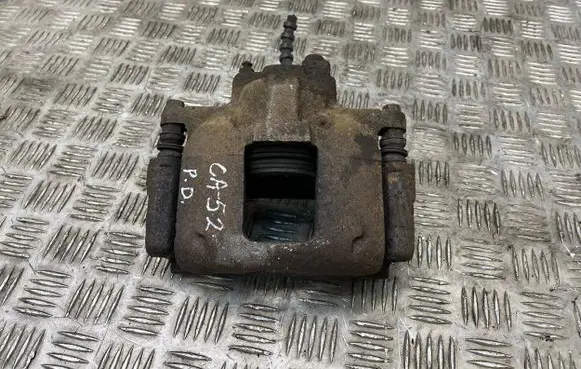 Chrysler Grand Voyager V Front brake caliper