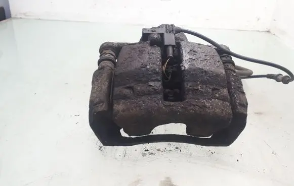 Mercedes-Benz B W245 Front brake caliper