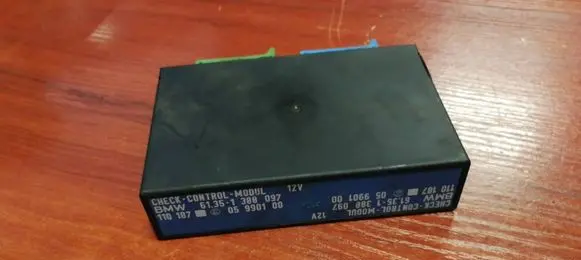 BMW 5 E34 Other control units/modules 1388097