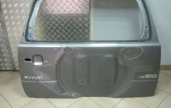 Suzuki Grand Vitara II Tailgate/trunk/boot lid