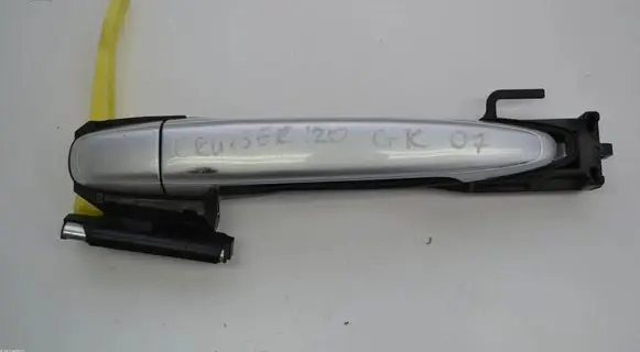 Toyota Land Cruiser (J100) Front door exterior handle 
