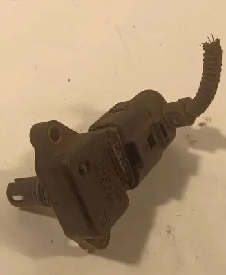 Audi A6 S6 C5 4B Air pressure sensor 036906051