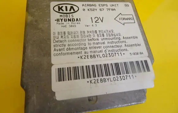 KIA Carnival Airbag control unit/module 0K52Y677F0A