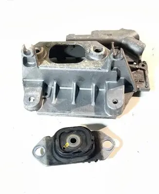 Nissan NV200 Engine mount bracket 11254AX600