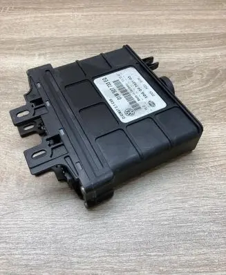 Volkswagen Golf IV Engine control unit/module ECU 01M927733EQ 5DG007921