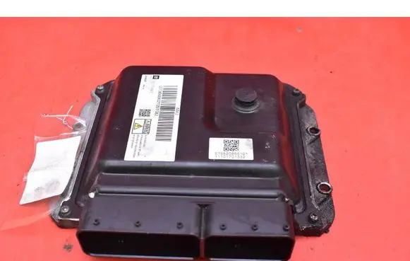 Opel Astra J Engine control unit/module ECU 55579443