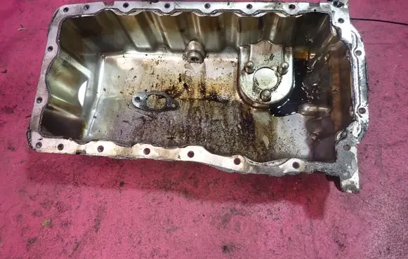 Skoda Fabia Mk1 (6Y) Oil sump 