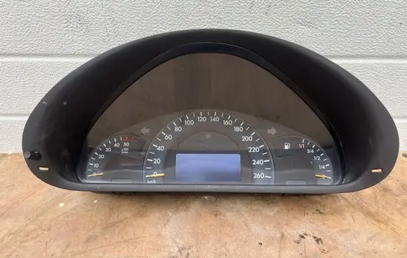 Mercedes-Benz C W203 Speedometer (instrument cluster) A2035407111 110080111006