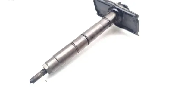 Audi A6 S6 C6 4F Fuel injector 059130277AJ 0445115054