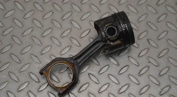 Ford Transit - Tourneo Connect Piston U3R6