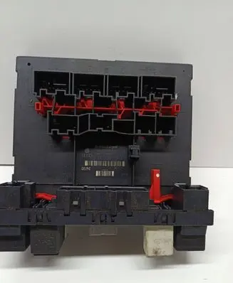 Volkswagen PASSAT B6 Comfort/convenience module 3C0937049H 28027754
