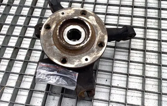 Opel Corsa F Front wheel hub spindle knuckle 
