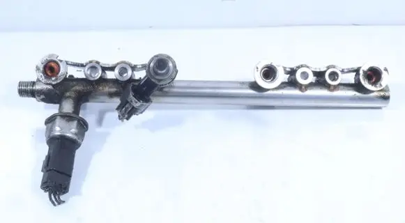 Dacia Lodgy Fuel main line pipe 175204385R